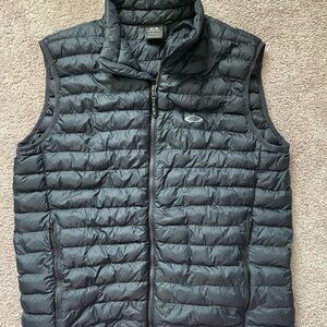 Oakley Men's Black Quilted Vest